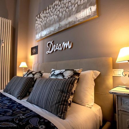 Happy Home Bo Centro Free Private Parking Bologna Bagian luar foto