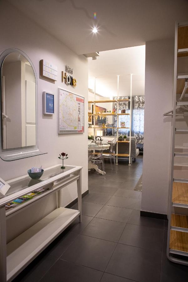 Happy Home Bo Centro Free Private Parking Bologna Bagian luar foto